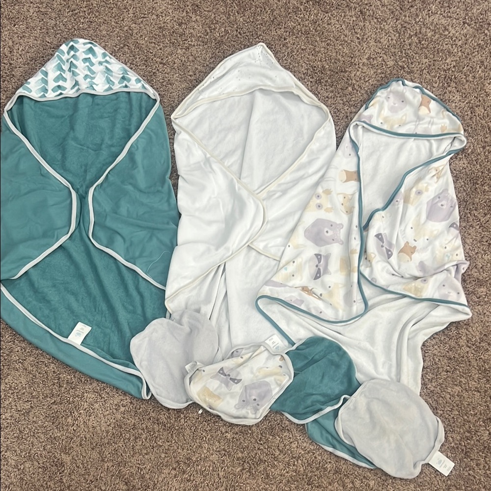 Teal and White Hooded Baby Towel